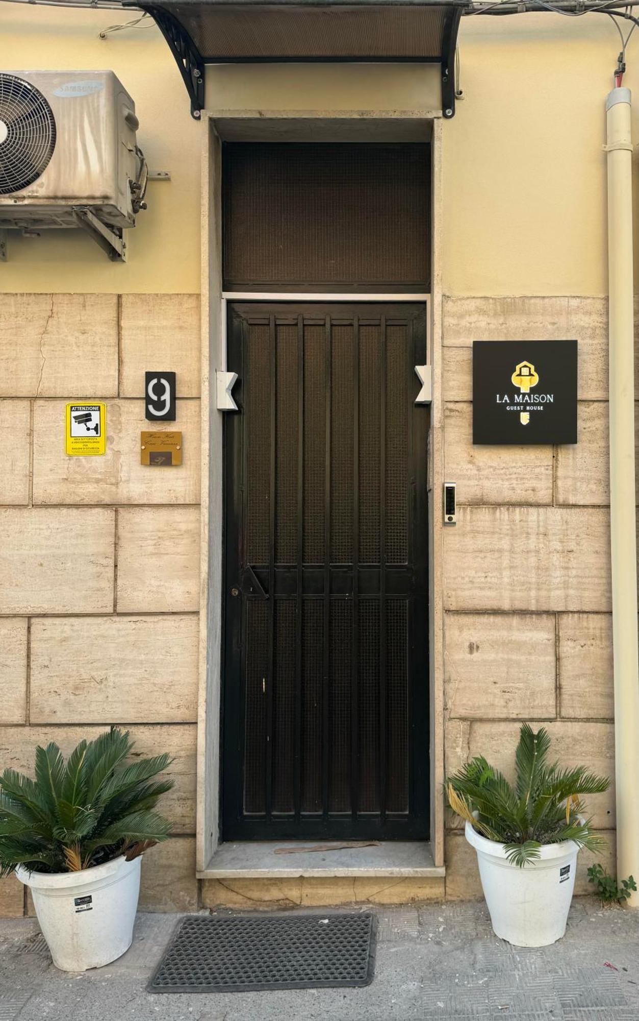 La Maison Guest House レッジョ・ディ・カラブリア エクステリア 写真